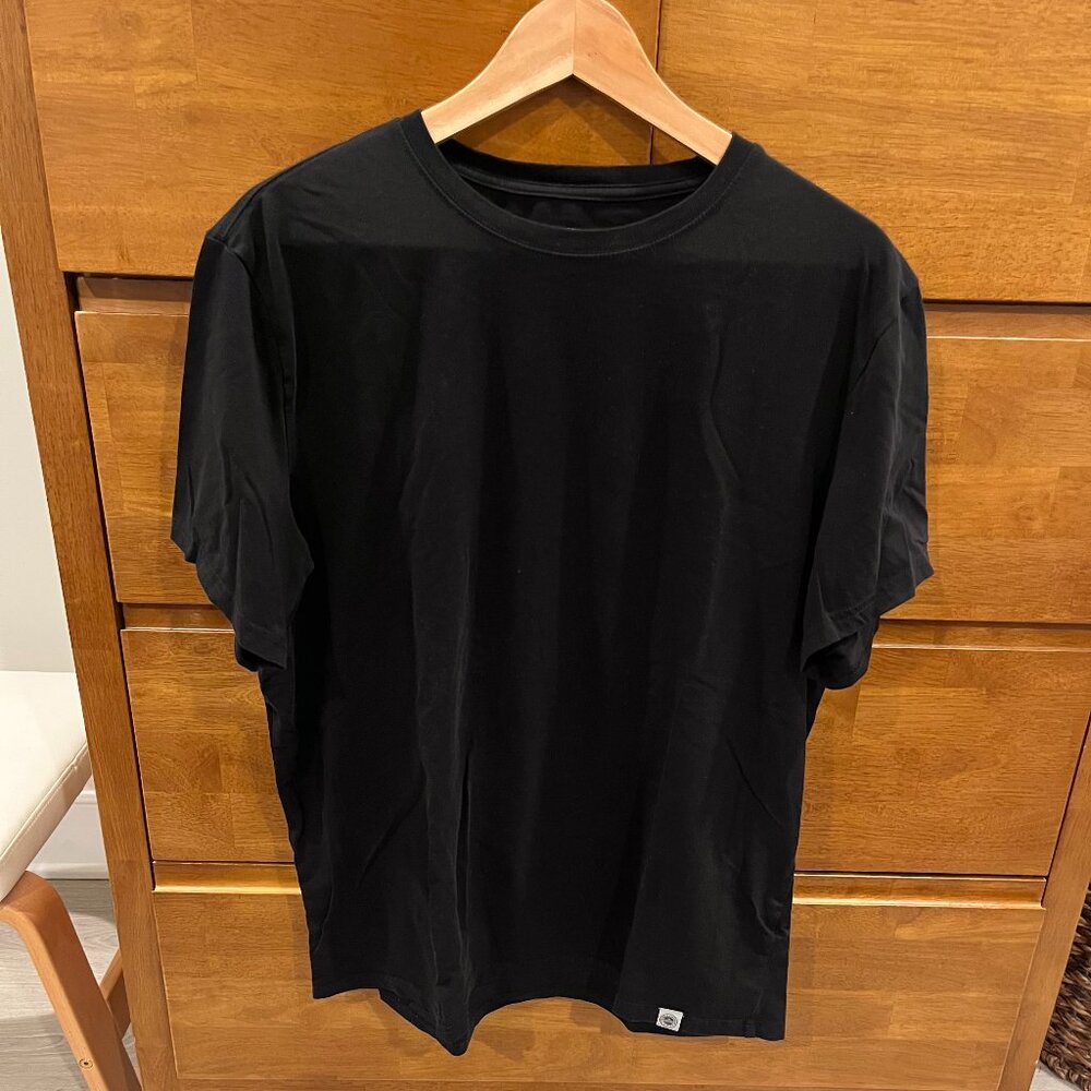 Flag and Anthem T
